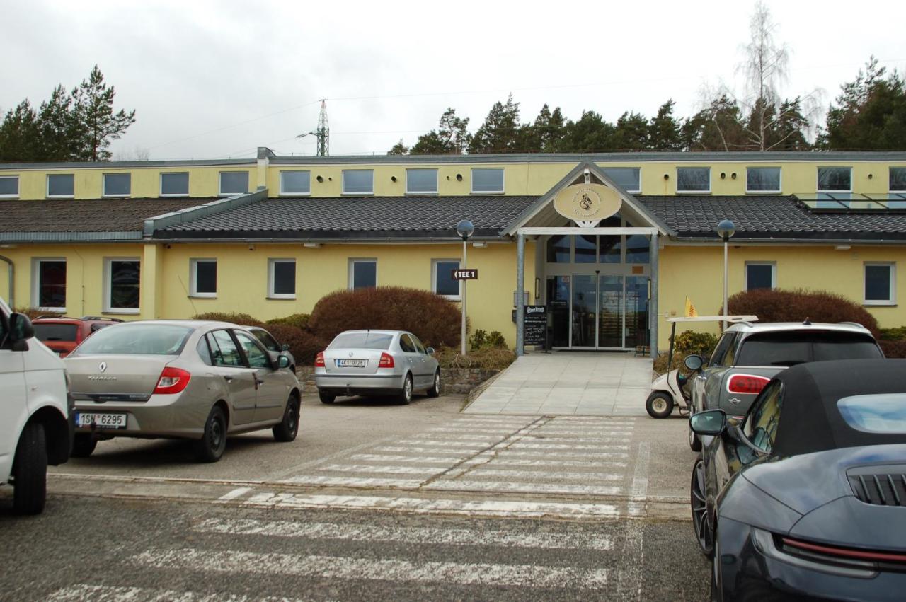 Hotel Garni Schloss Schoenberg Bad Brambach Exterior foto
